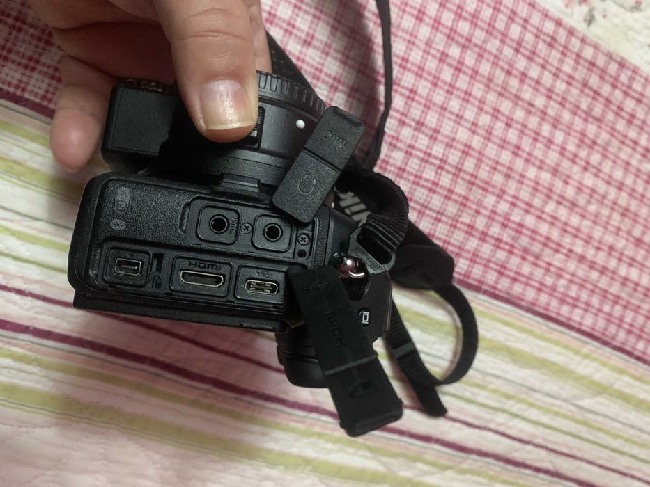 Nikon Z7 + adaptador FTZ - 57500 Clicks - guardada cabine de humidade