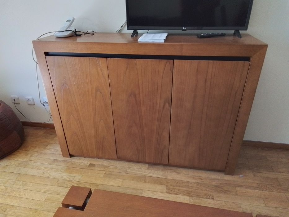 Móveis variados de recheio de casa