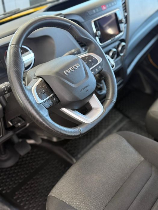 Wynajem lawety Autolawety Iveco Daily