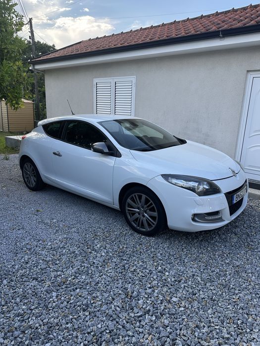 Renault Mégane Coupe — fotografia 2
