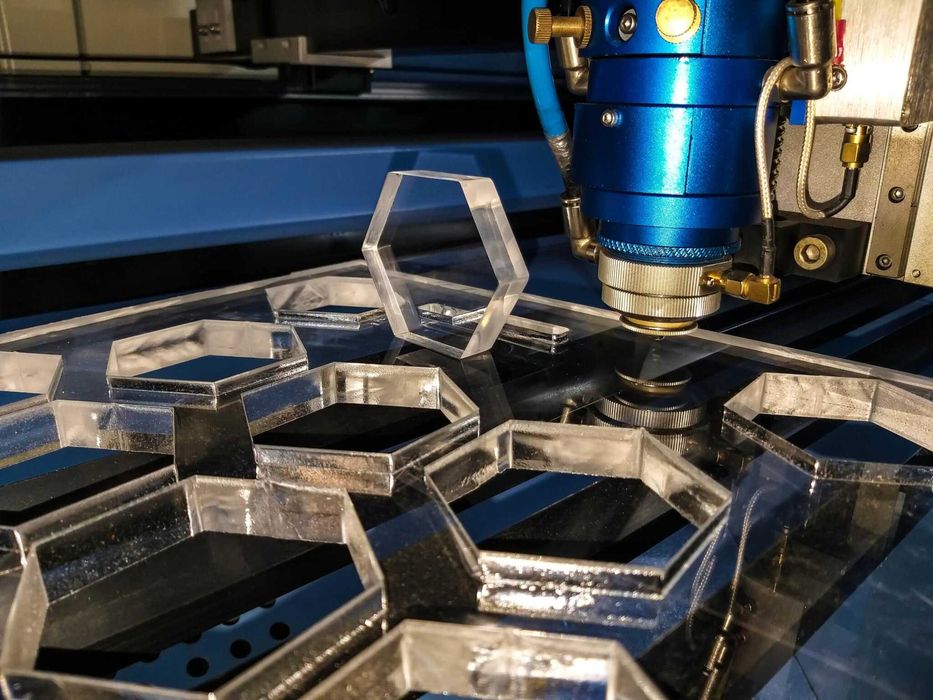 Лазерне різання та гравіювання в м.Умань