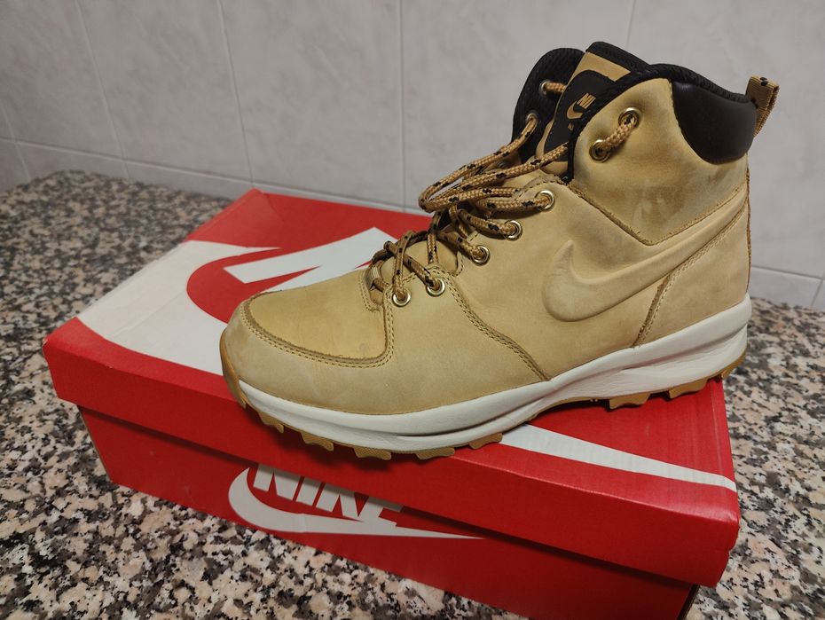 Sapatilhas / Botas Nike 44