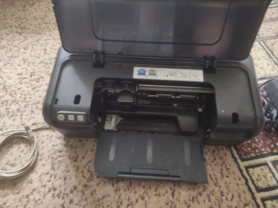 Принтеры HP Canon + сканер Canon комплектом