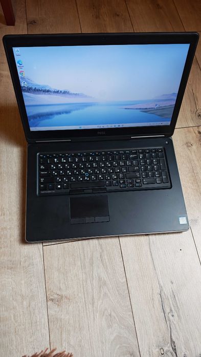 Робоча станція Dell Precision 7710 17.3" i7-6820HQ/16Gb/512Gb/Radeon R9 M375X
