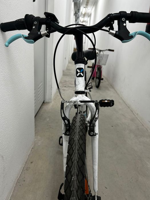 B’TWIN Bicicleta de Adolescente – Muito Pouco Uso – Excelente Estado