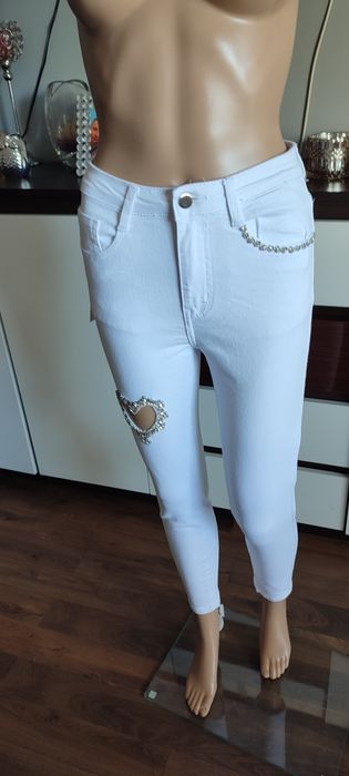 Spodnie jeansowe serduszko