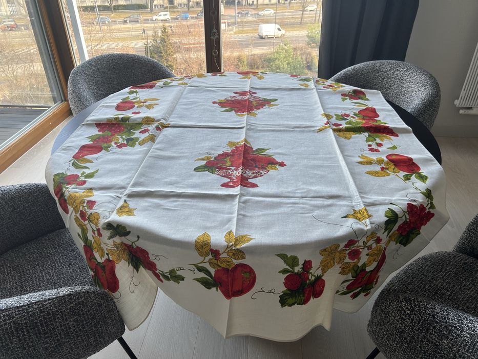 NOWY z PRLu, lniany OBRUS z metką 129,5x173cm