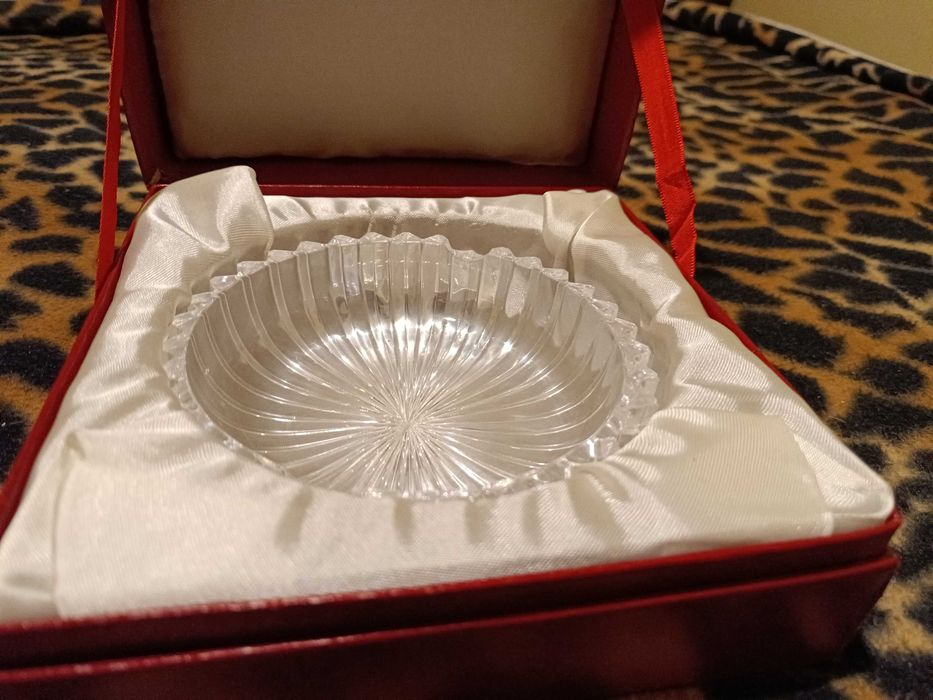 ATLANTIS Crystal Plate429126878884024321