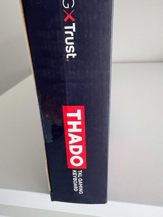GXT 833 Thado Teclado TKL com iluminação