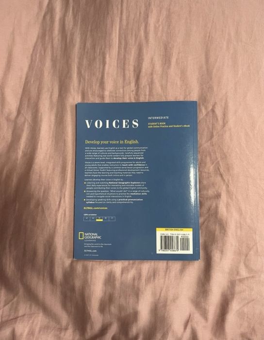 Voices B1 Intermediate Student's Book with Online Practice and Student's ebook