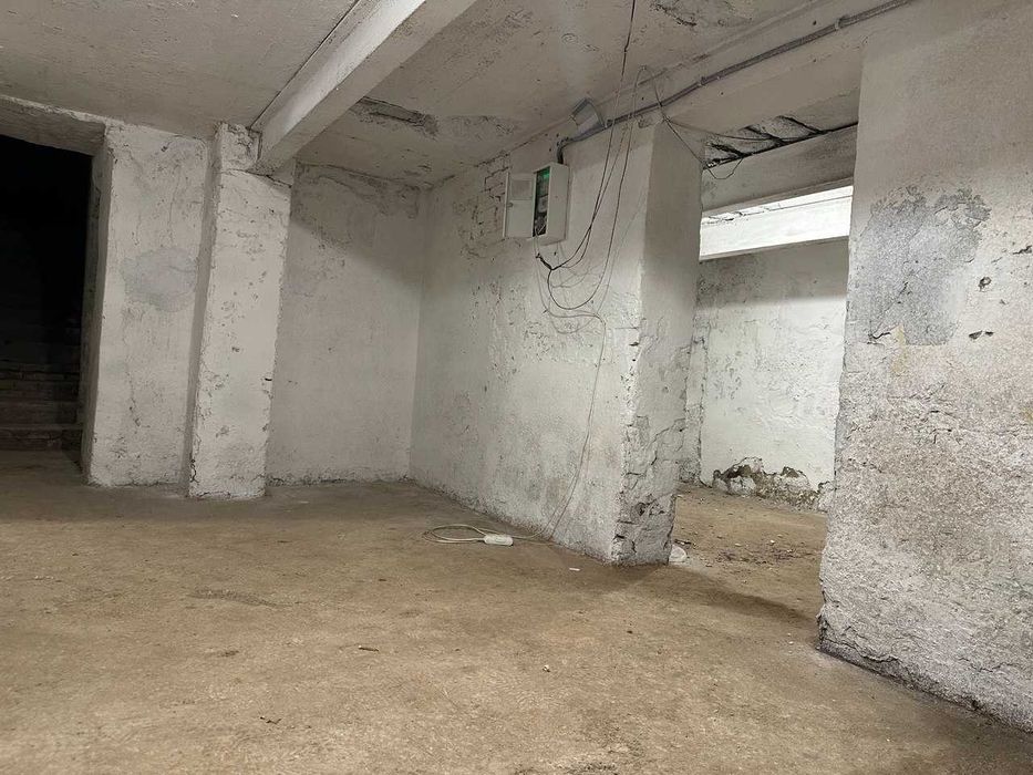 Оренда підвального приміщення в центрі, вул. Галицька, навпроти Пасажу