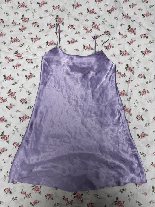 Світло-фіолетова нічна сорочка s розмір