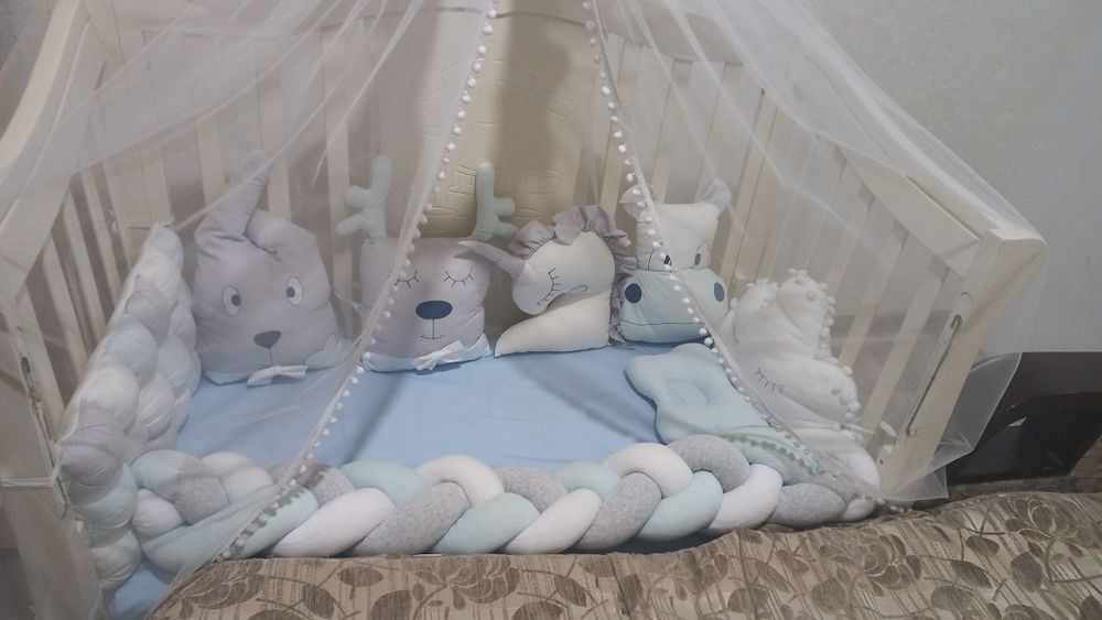 Бортики в детскую кроватку