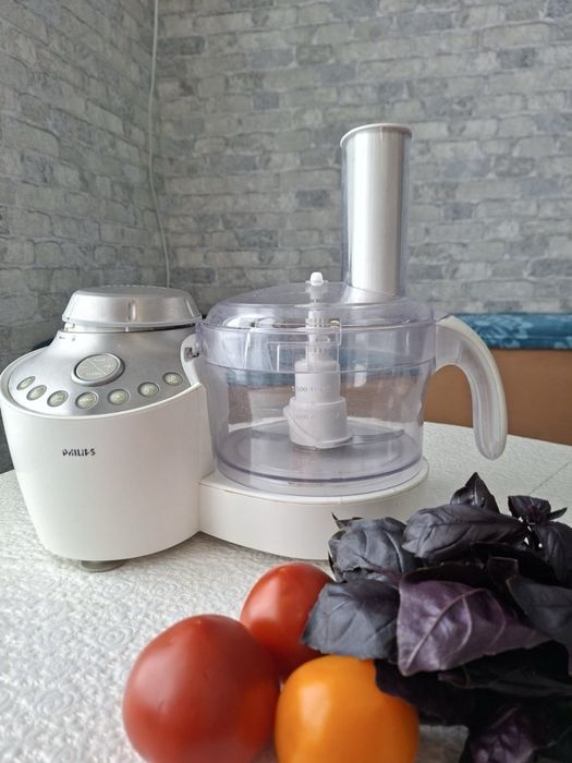 Кухонний комбайн Philips HR7768