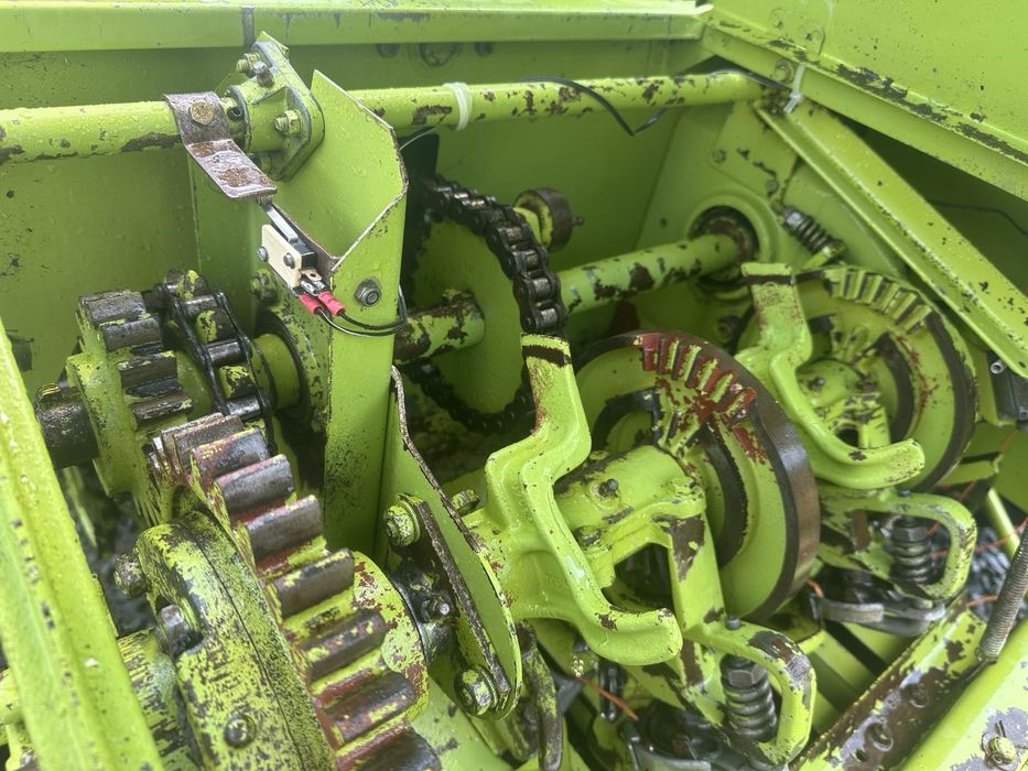 WELGER  Тюковий Прес Підбирач Пресс подборщик як (42 400 430)