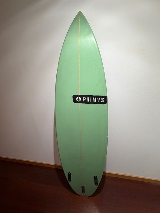 Prancha de Surf Autêntica Assinada à Mão por Surfistas Profissionais