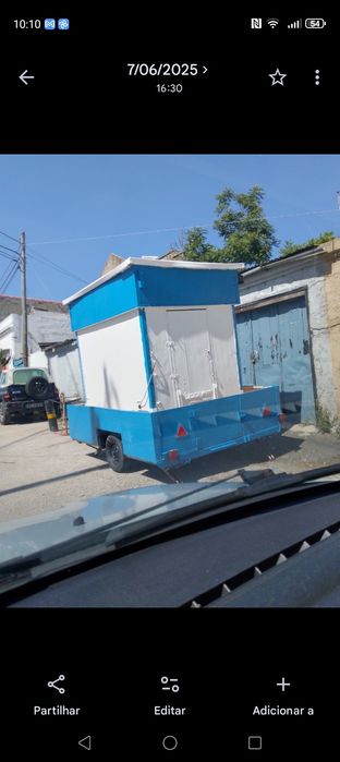 Roulote para comércio ou retalho
