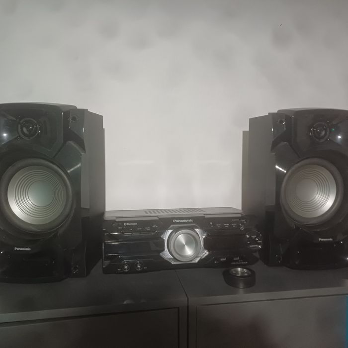Wieża Panasonic AKX520