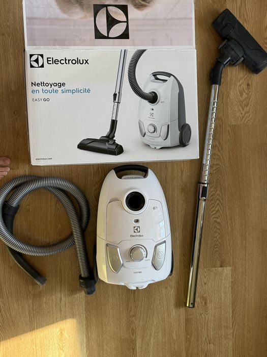 пилосос мішковий electrolux