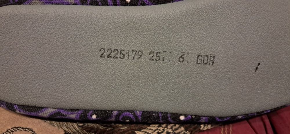 Тапочки домашние капці