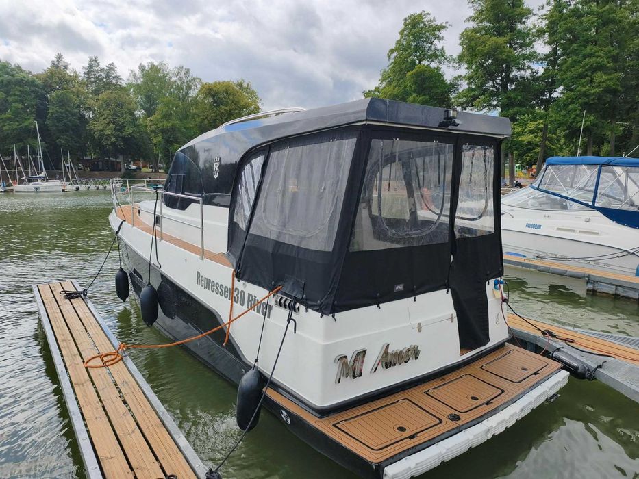 Houseboat Represser river 30/2020r