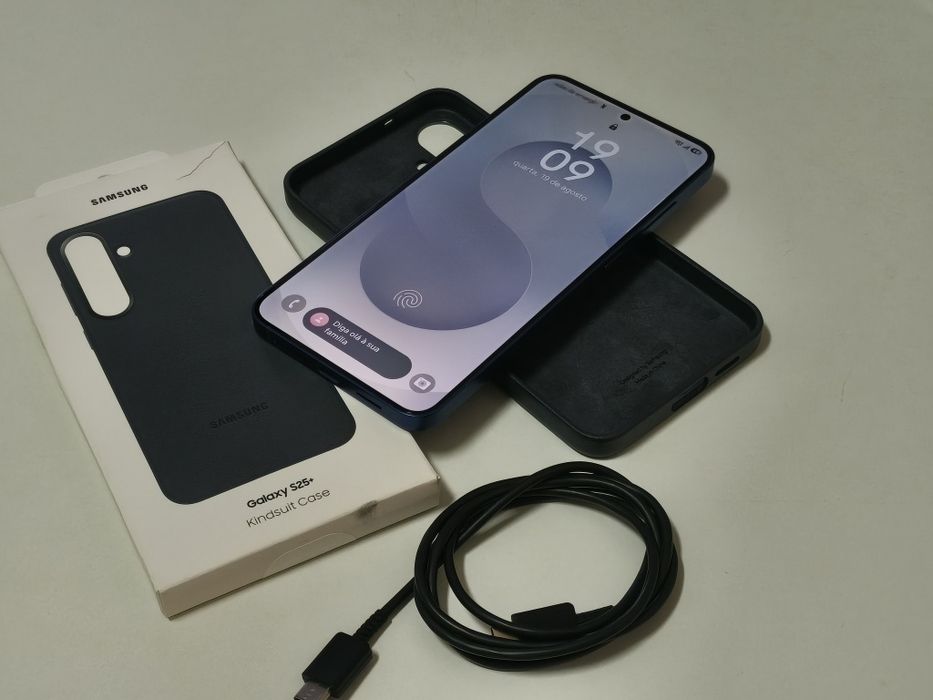Samsung Galaxy S25+ Plus 12/256Gb  Fatura e Garantia vendo ou troco por iPhone