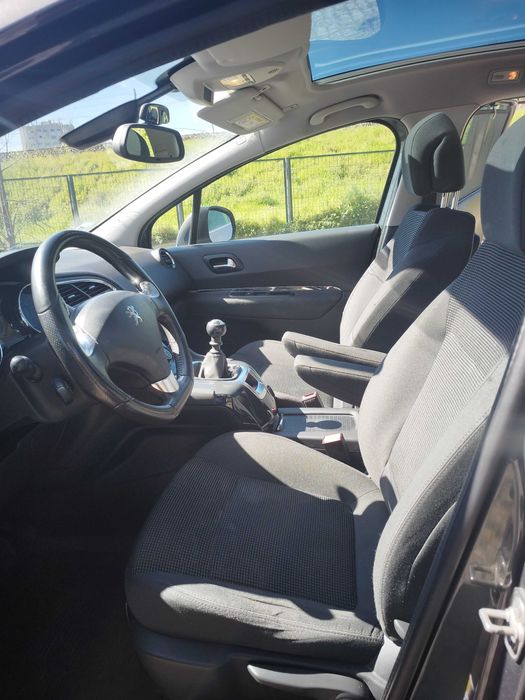 Peugeot 5008 Allure
