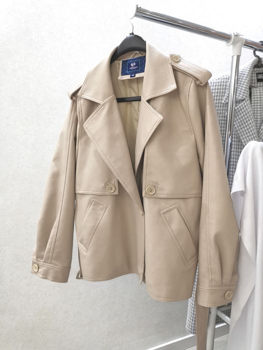 Куртка легка еко шкіра