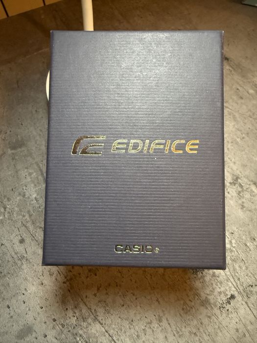 Zegarek CASIO Edifice Solar