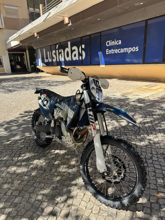 Husqvarna 250 TPI Heritage 2024