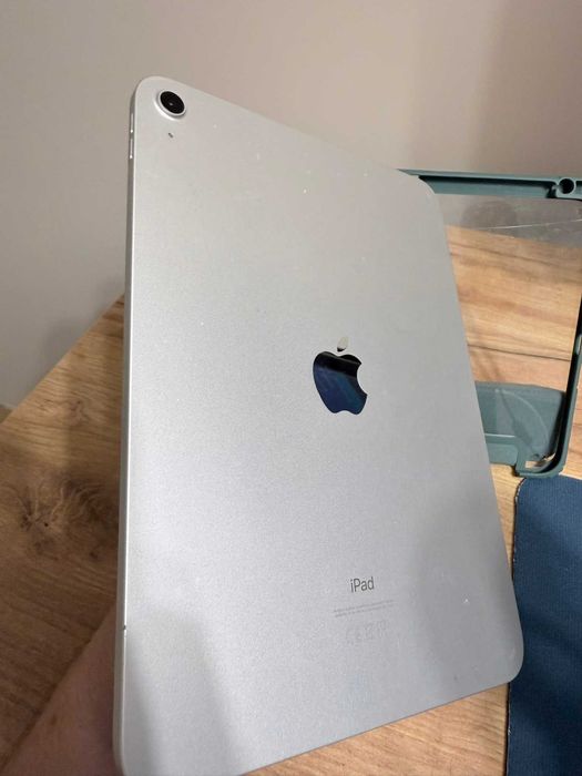 iPad 10. gen Wi-Fi / 64GB / Apple Pencil 2 / Etui