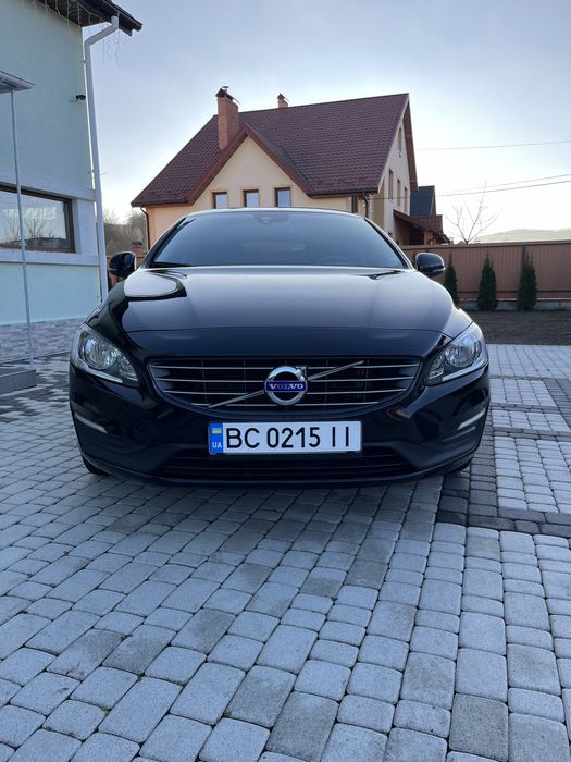 Volvo V60 ідеальний стан