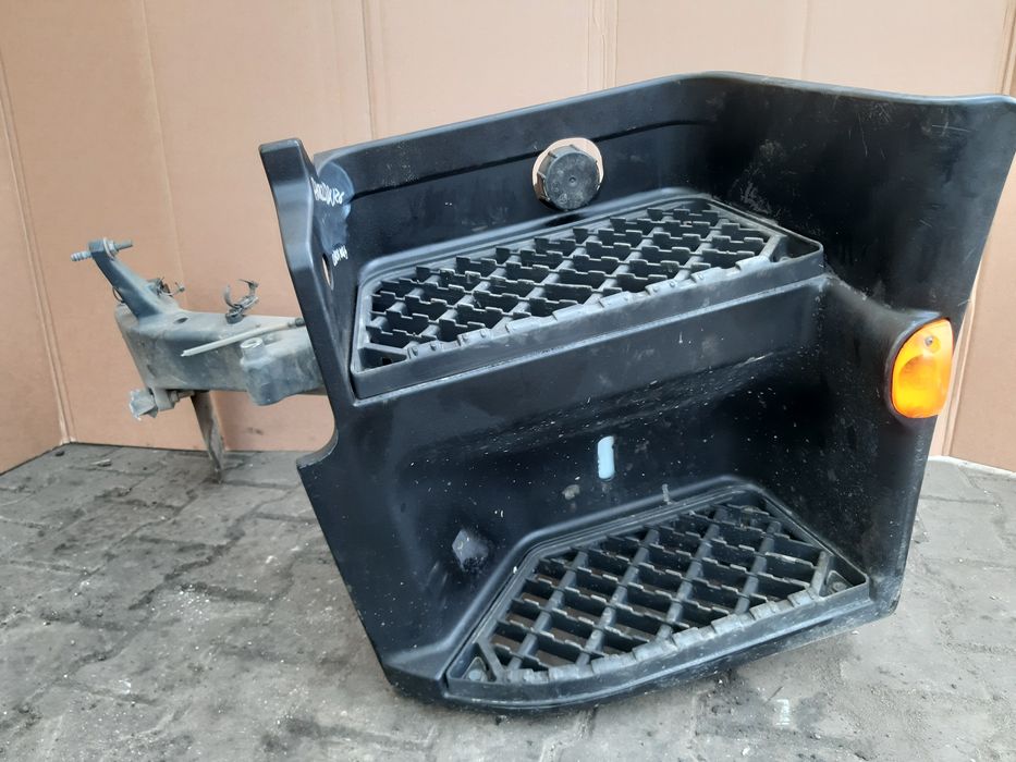 Narożnik Stopnica Lewa Wspornik Zderzaka Przedniego Renault Premium 82317468