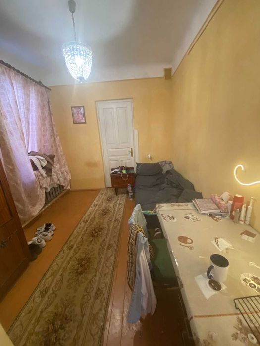 Підселення в окрему кімнату в приватному будинку вул Варшавська-Вишнева.