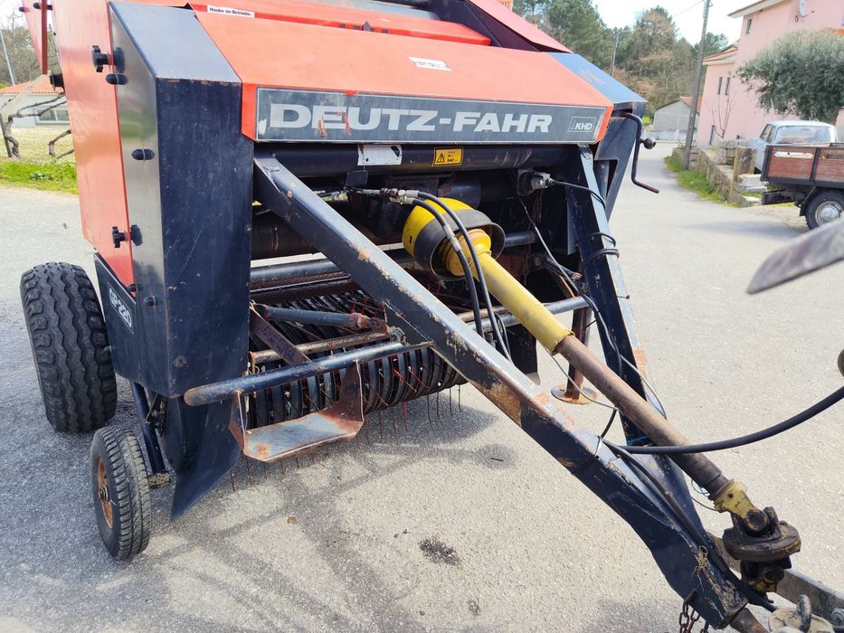 Enfardadeira DEUTZ GP220