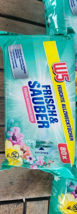 NOWE  W5 chusteczki mokre niemieckie NOWE