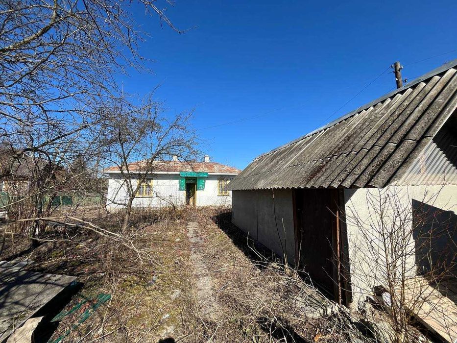 Продається будинок із ділянкою у с.Ямниця на вул.Героїв Києва 11 (2)