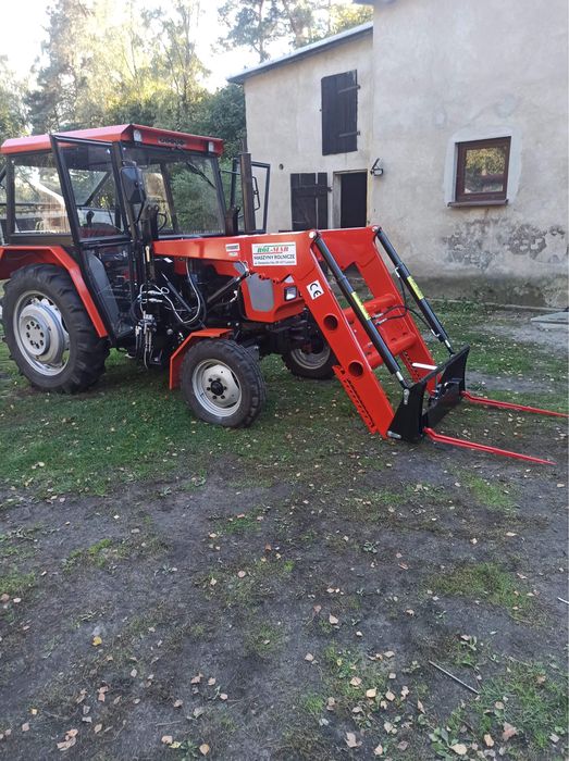 Tur Ładowacz Czołowy C-330 , C-360