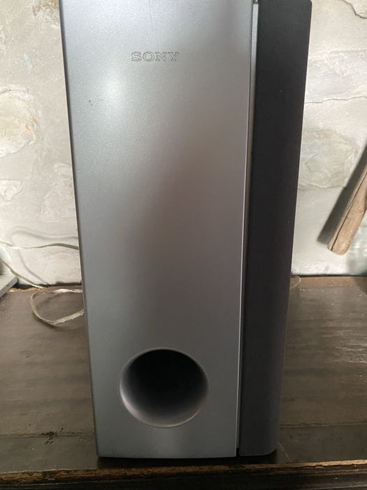 Sebwoffer sony mais duas colunas sony
