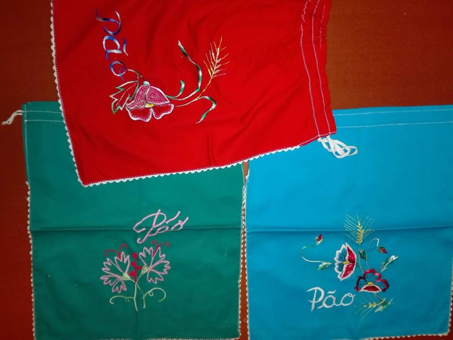 Sacos para colocar pão