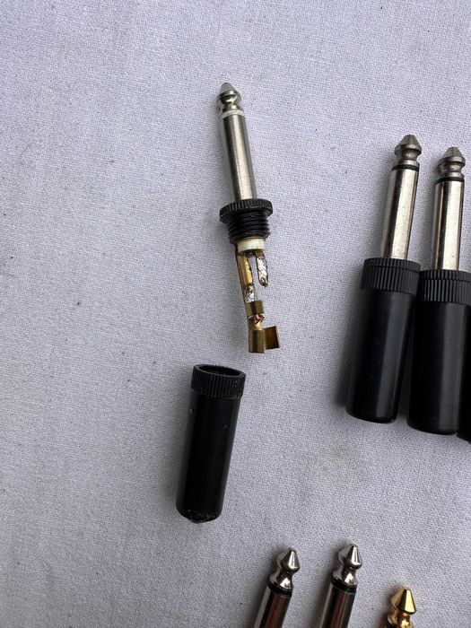 Jack  6,3mm TS (mono)