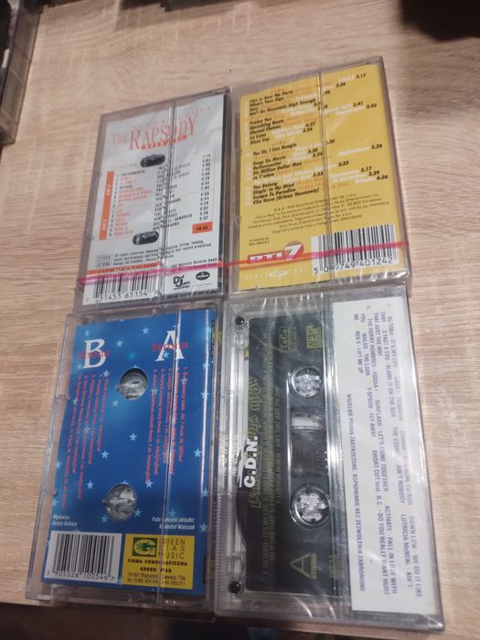 Ròżne kasety do wyboru