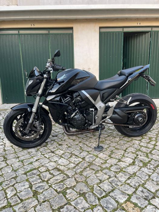 Vendo moto CB1000 R