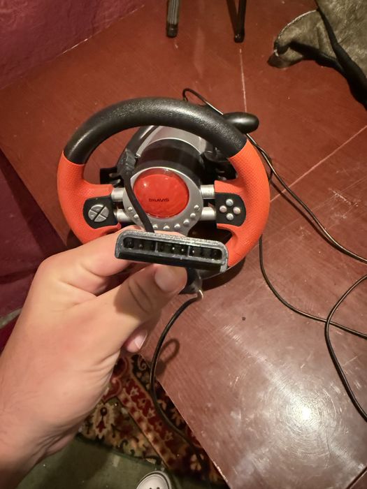 Продам игровой руль bravis