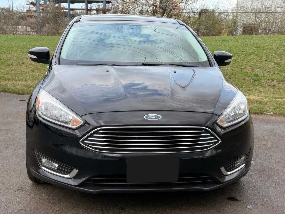 Ford Focus Titanium      2018