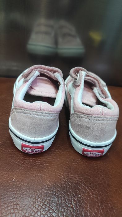 Кроссовки,конверсы Vans