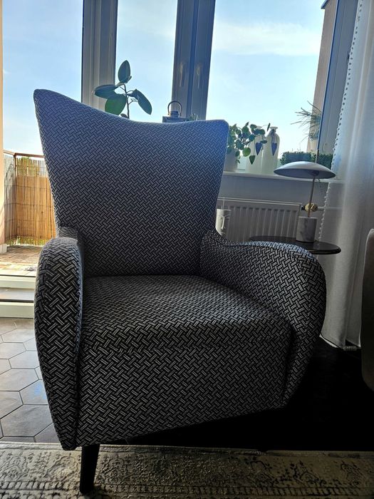 Fotel uszak w pepitkę