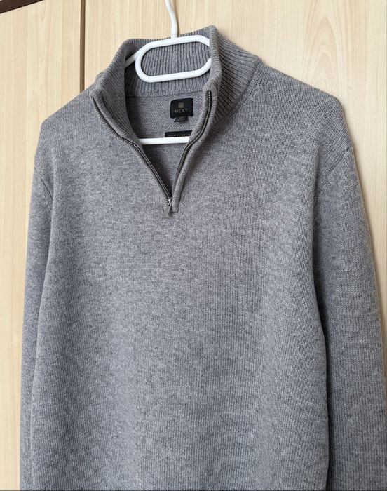 Вовняний сірий светр на блискавці cos стиль