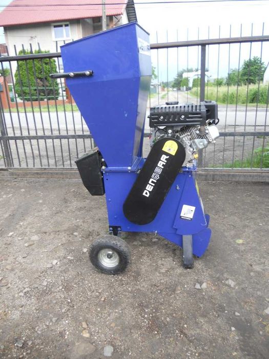 Rębak do Gałęzi / Rozdrabniacz Spalinowy Mobilny Nowy ze Skandynawii