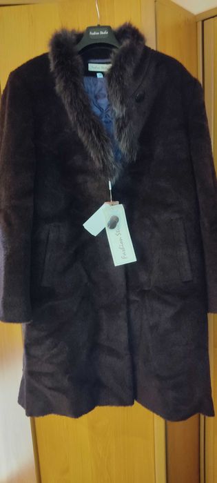 Płaszcz damski ''FASHION STUDIO"' rozmiar 46